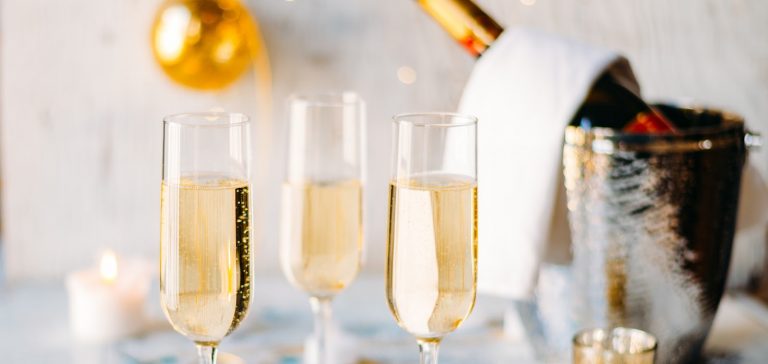 The Ultimate Guide to Crémant de Bordeaux