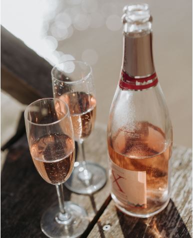 sparkling bordeaux wine rosé