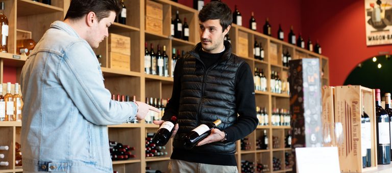 Shopper vos vins préférés à petit prix grâce aux foires aux vins !