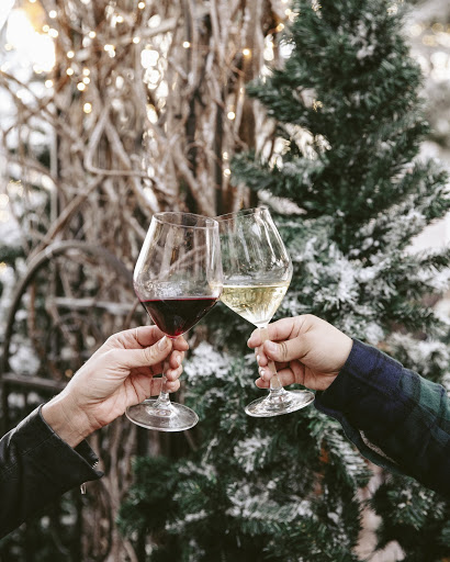 cheers bordeaux white red wine
