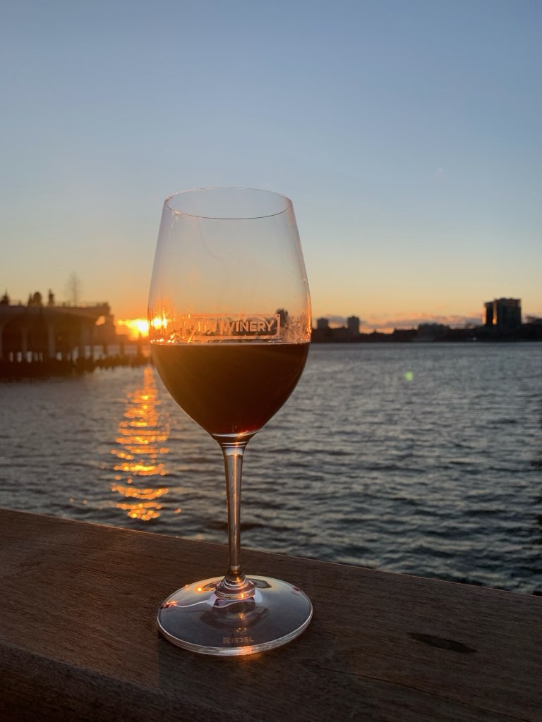 Portrait of City Winery Pier 57