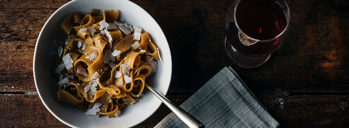 De délicieuses tagliatelles à la citrouille avec seulement deux ingrédients