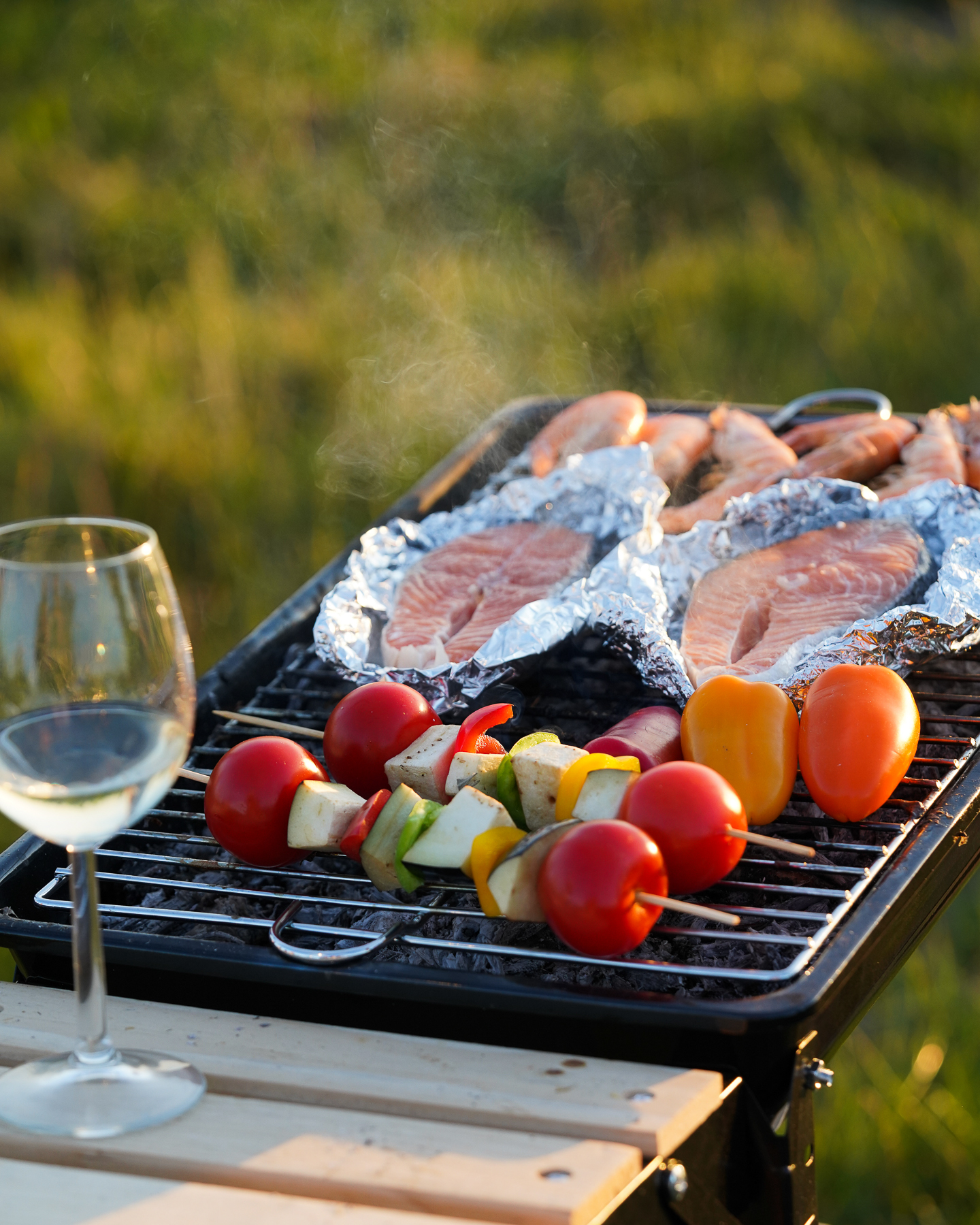 barbecue groenten wijn zalm